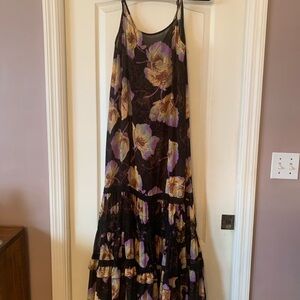 BEAUTIFUL FLOWING FREE PEOPLE DRESS
